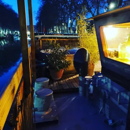 Peniche De Charme Avec Jacuzzi Sur Canal Du Midi Toulouse Exterior photo